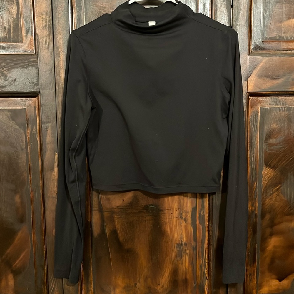 Align Crop workout top